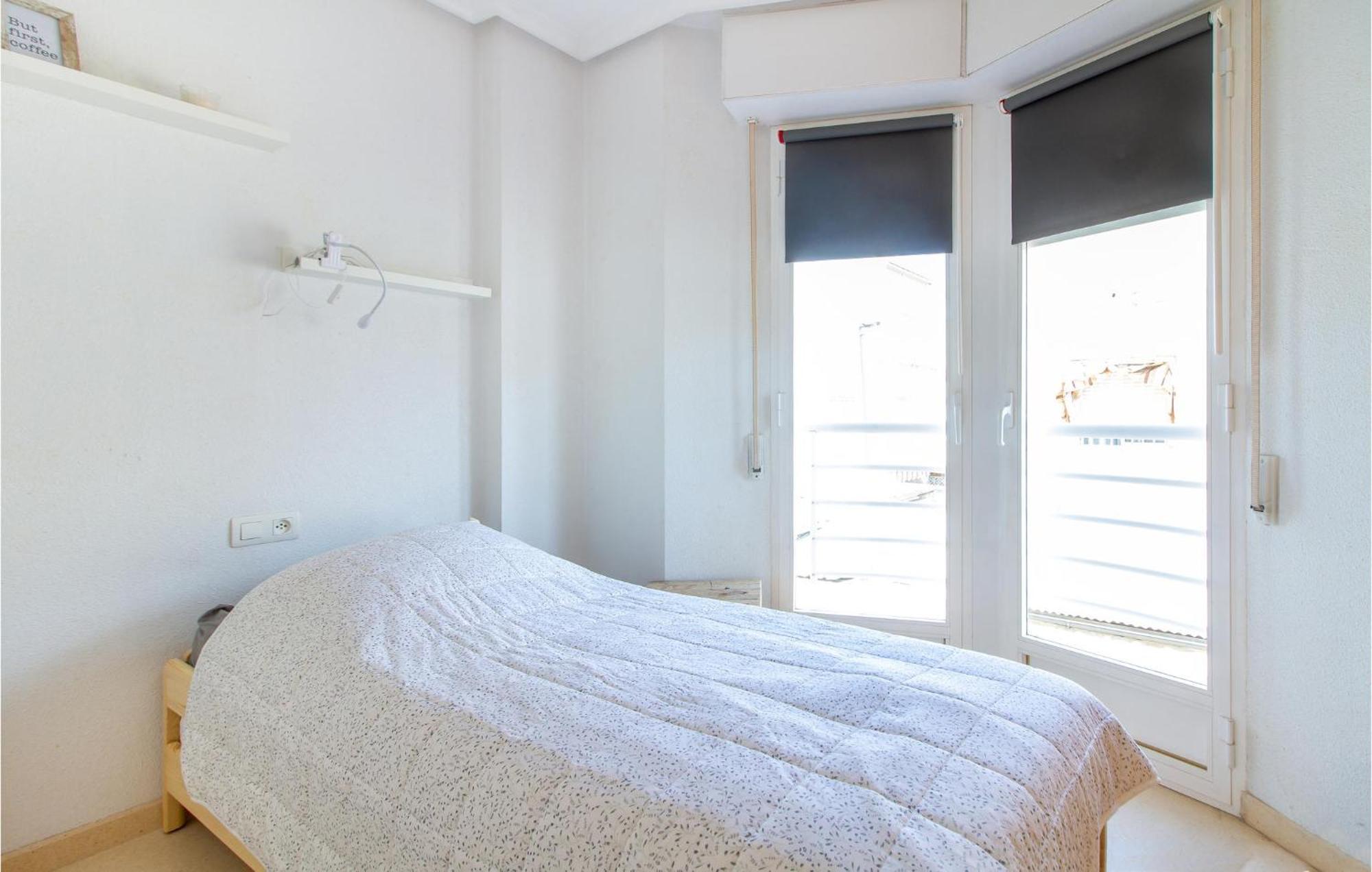 2 Bedroom Lovely Home In Santa Pola Eksteriør bilde